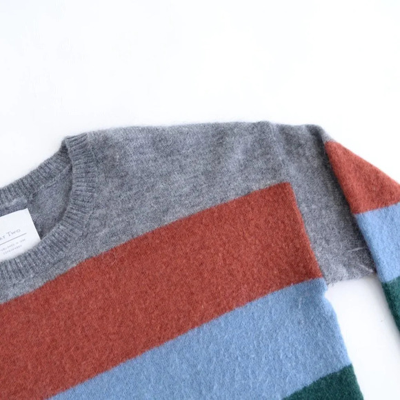 Part Two  35% Wool 33% Mohair Knit Grey, Red, Blue, Crewneck Sweater M - Picture 12 of 13
